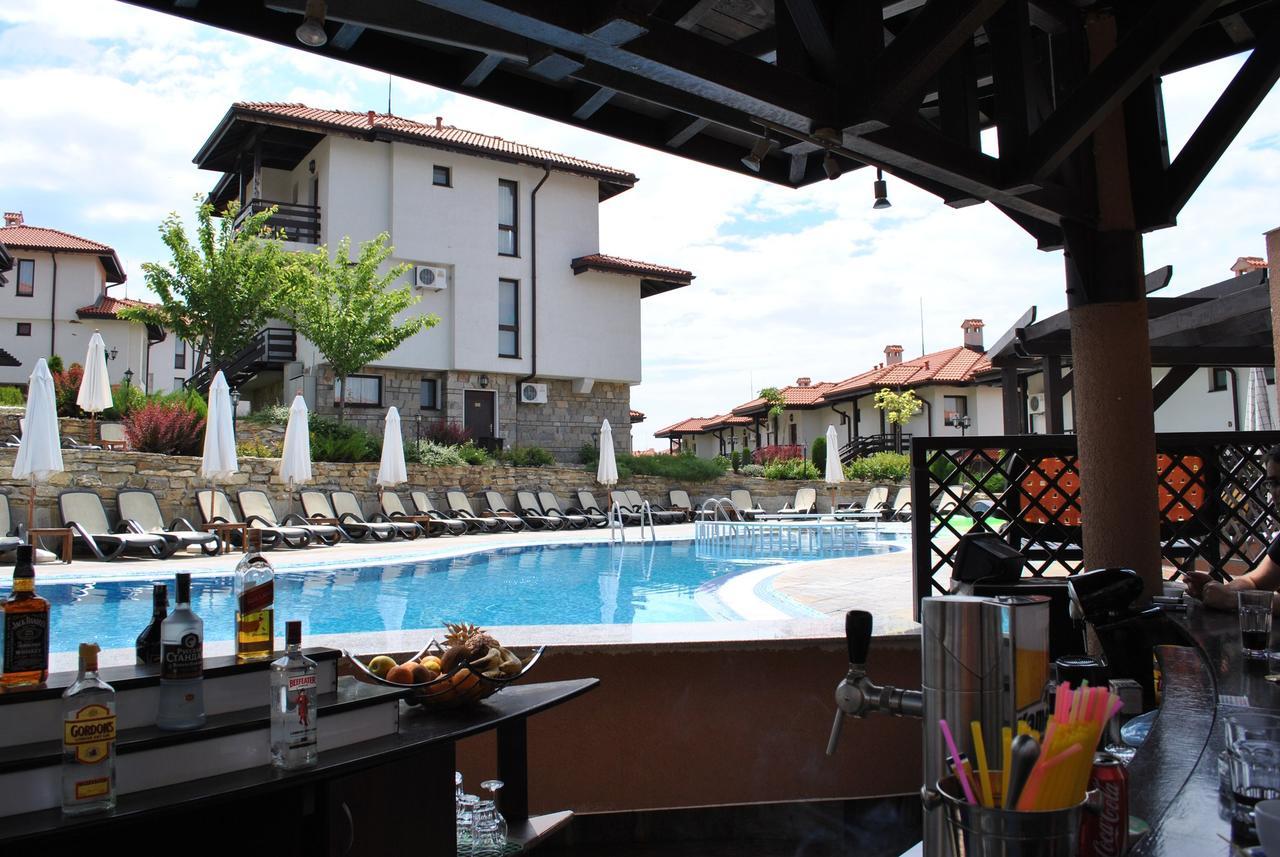Bay View Villas - Luxury Villas & Apartments Kosharitsa エクステリア 写真